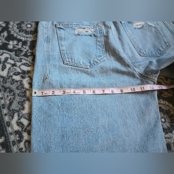 Zara High Rise Baggy Jeans Size 6 Button Fly Light Wash Raw Hem Destroyed - Picture 14 of 14